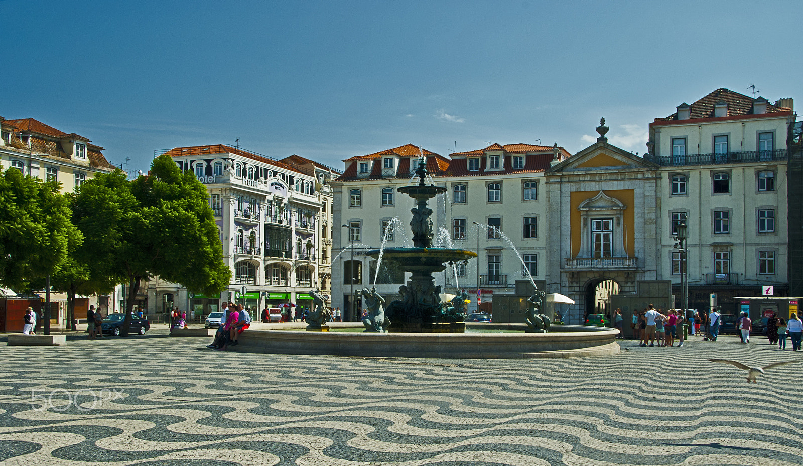 Sigma 18-250mm F3.5-6.3 DC OS HSM sample photo. Lisbon photography
