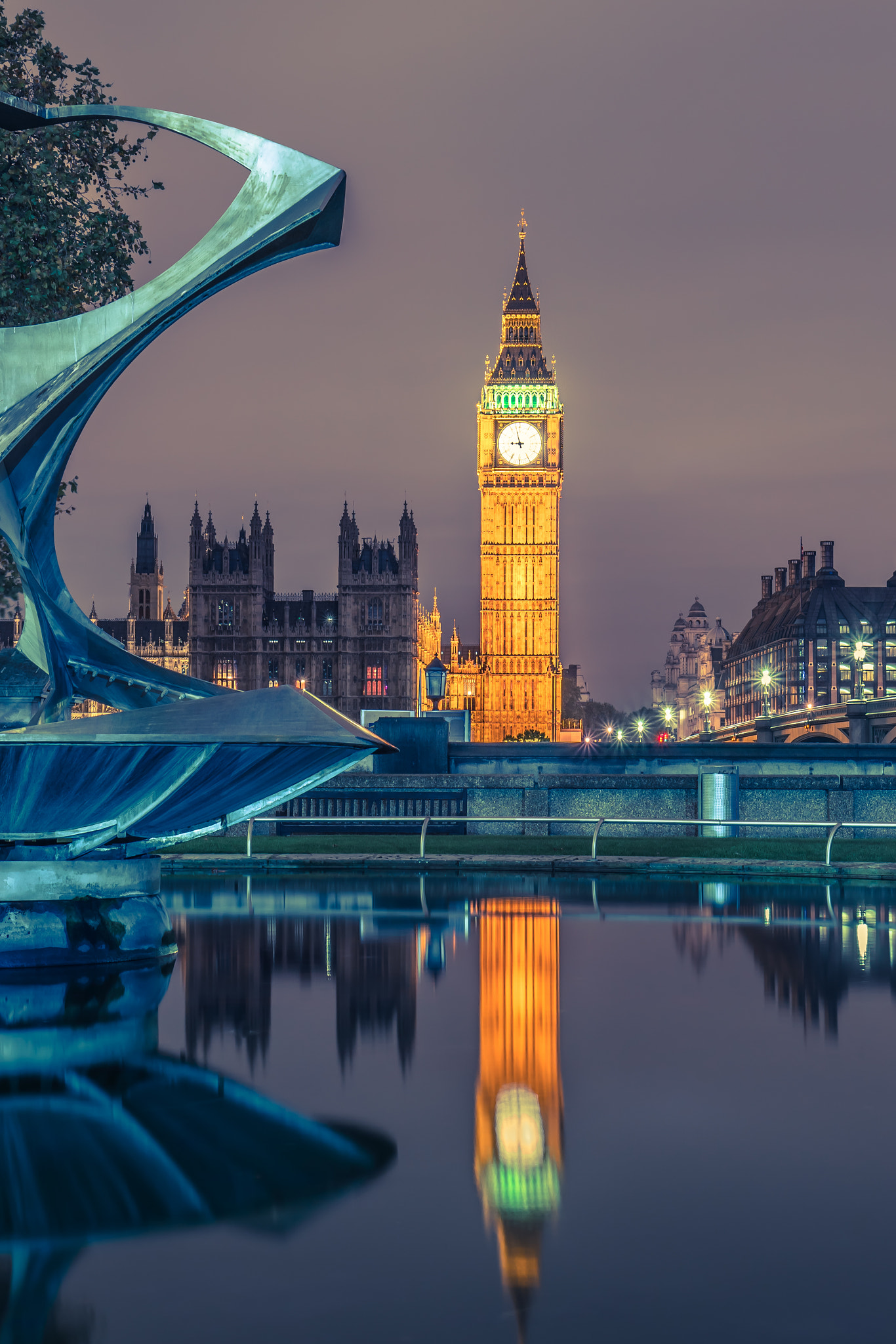Sony a7R II + Canon EF-S 17-55mm F2.8 IS USM sample photo. Big ben clock tower and parliament house at city o photography