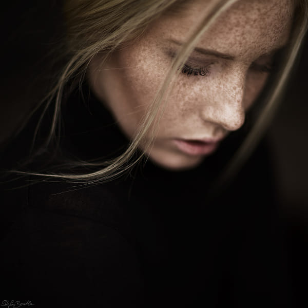 fragile by Stefan Beutler on 500px.com