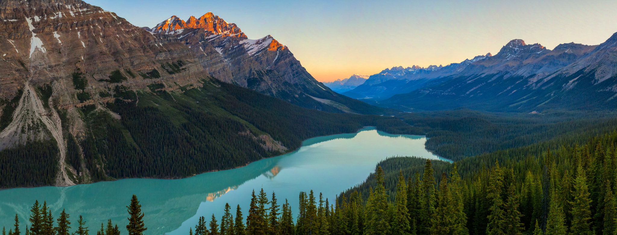 Canon EOS 5D Mark II + Canon TS-E 45mm F2.8 Tilt-Shift sample photo. Peyto lake panorama photography