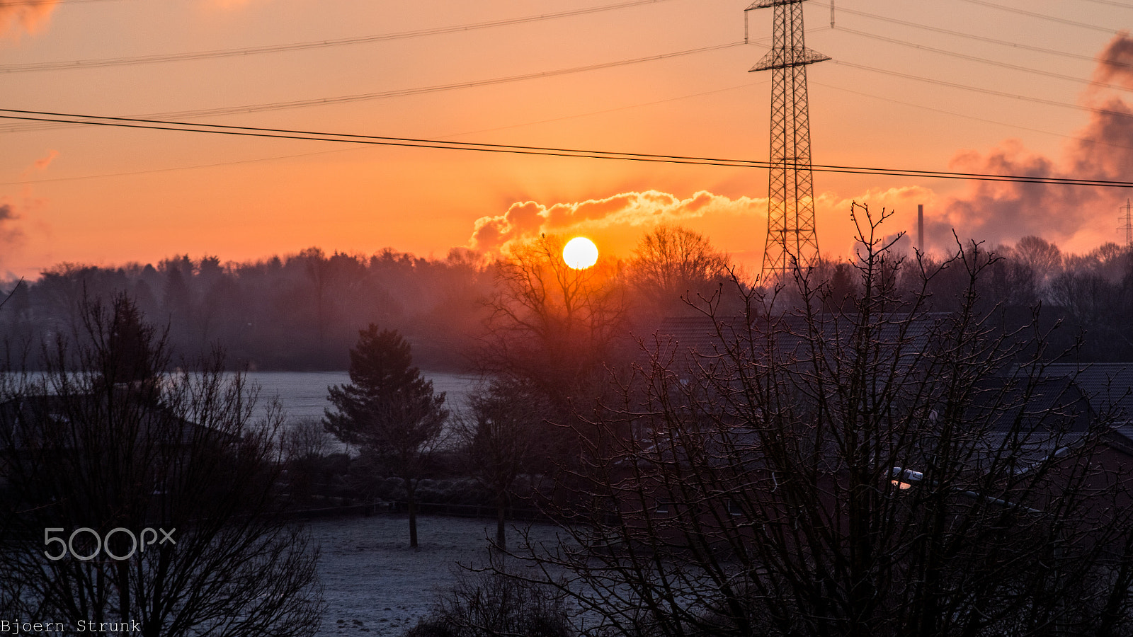 Canon EOS 650D (EOS Rebel T4i / EOS Kiss X6i) + Sigma 24-70mm F2.8 EX DG Macro sample photo. Sonnenaufgang hdr photography