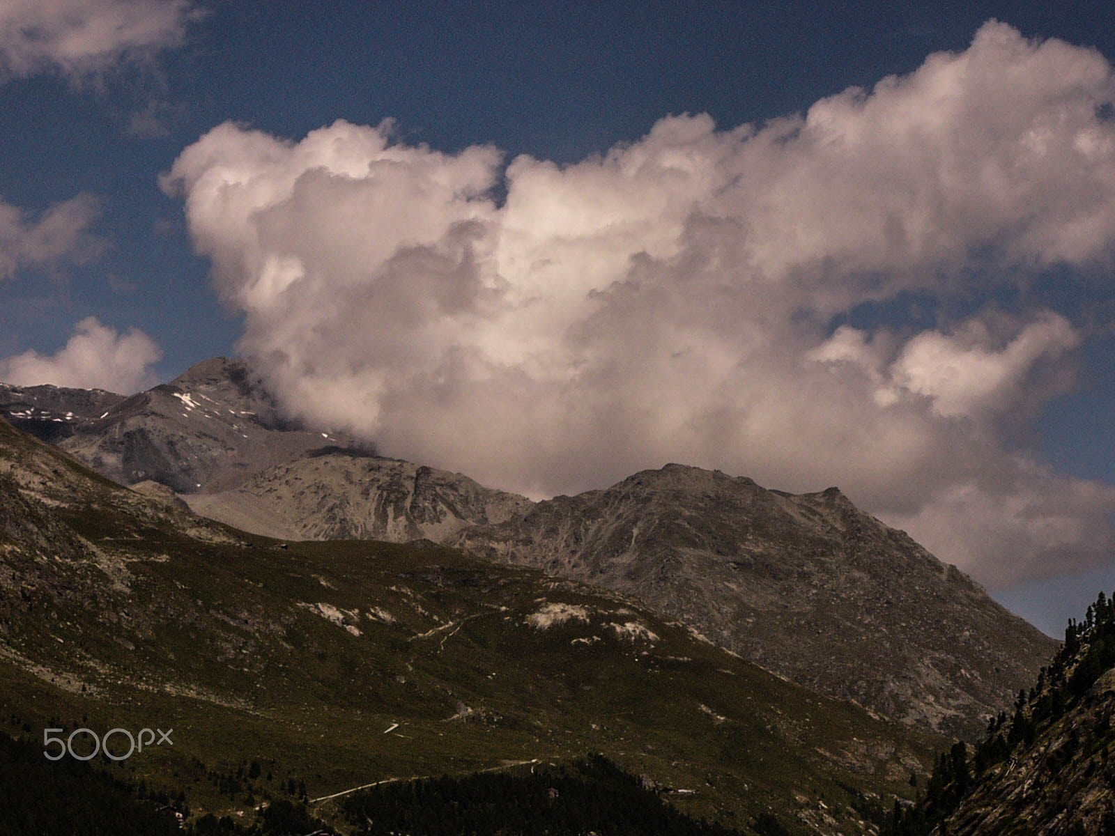 Panasonic DMC-FZ2 sample photo. Switzerland photography