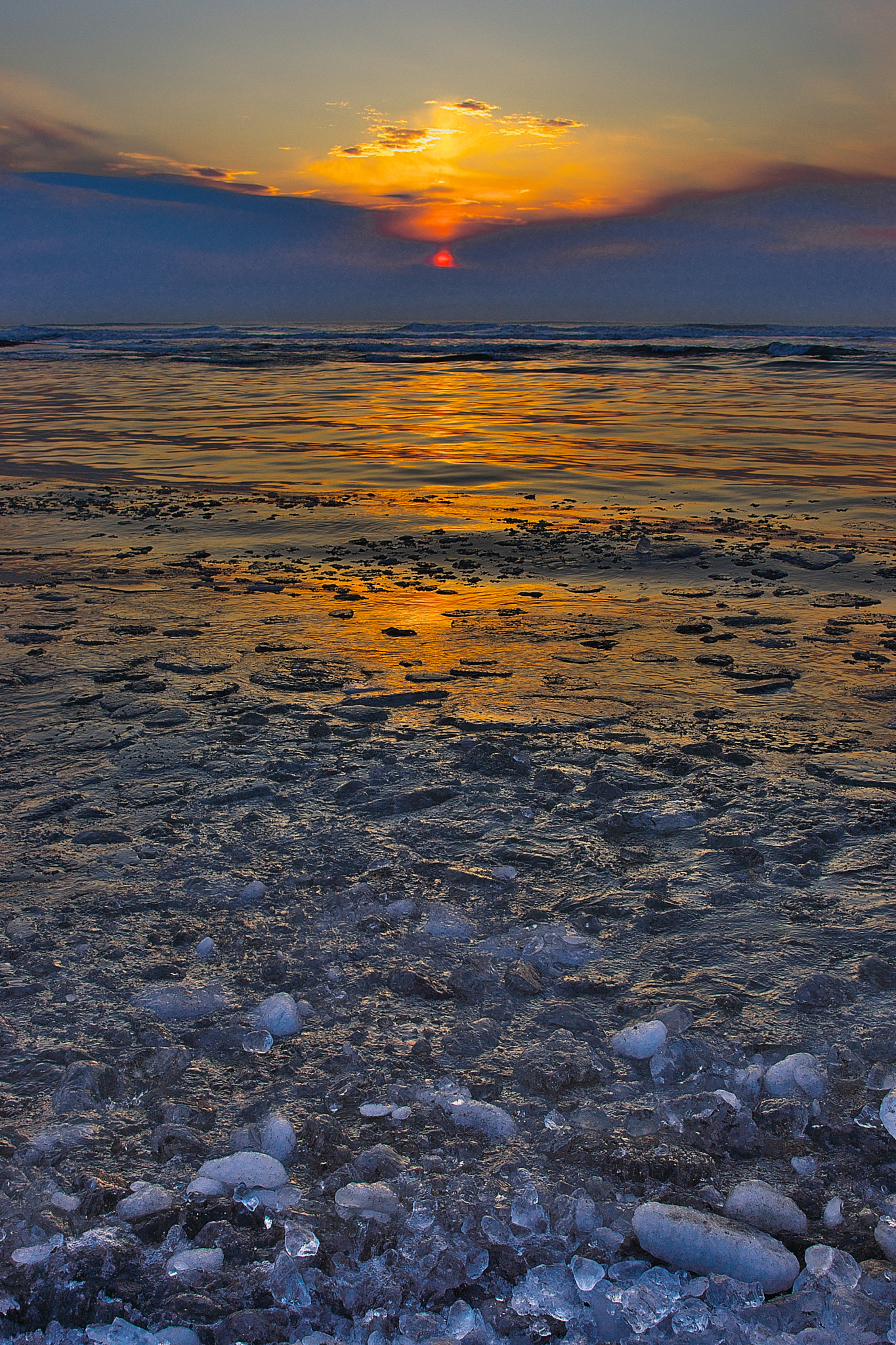 Sony SLT-A77 sample photo. Dawn of ice sea photography