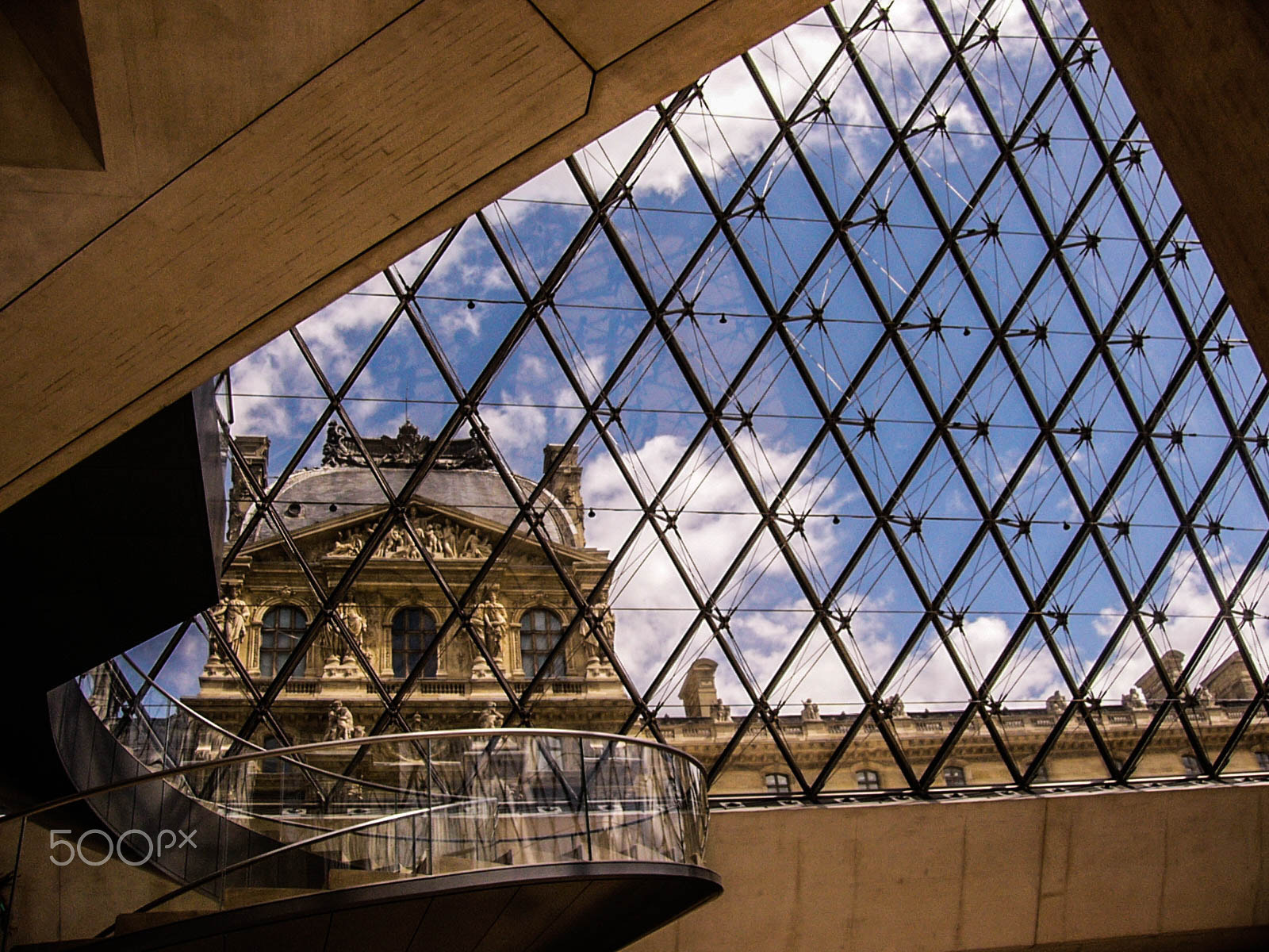 Panasonic DMC-FZ2 sample photo. Louvre, paris, france photography