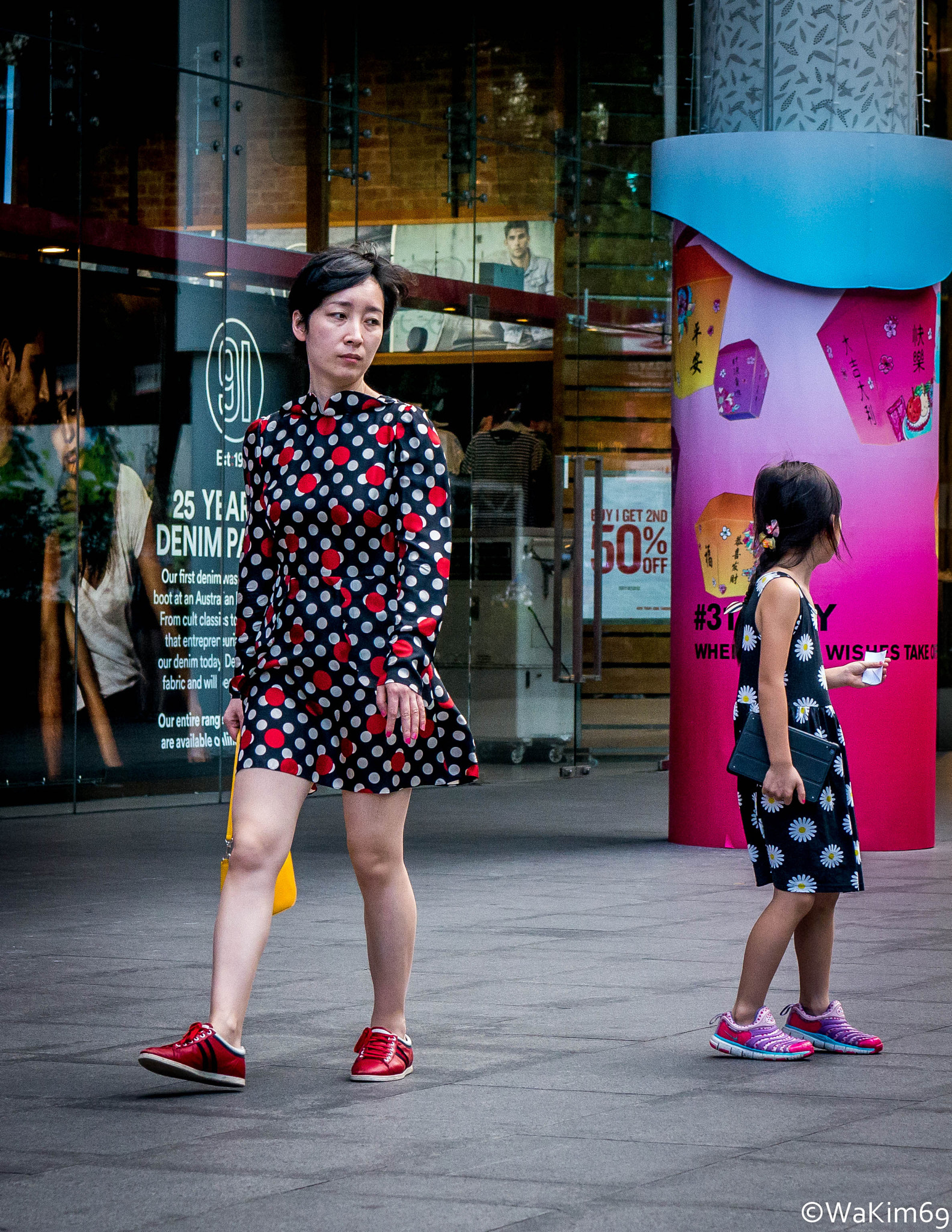 Panasonic Lumix DMC-G5 sample photo. Seeing dots... photography