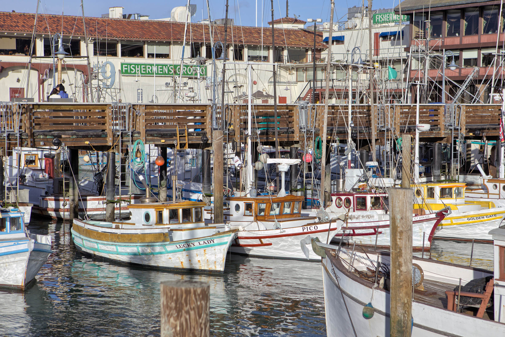 24.0 - 70.0 mm sample photo. Fishermansf.jpg photography