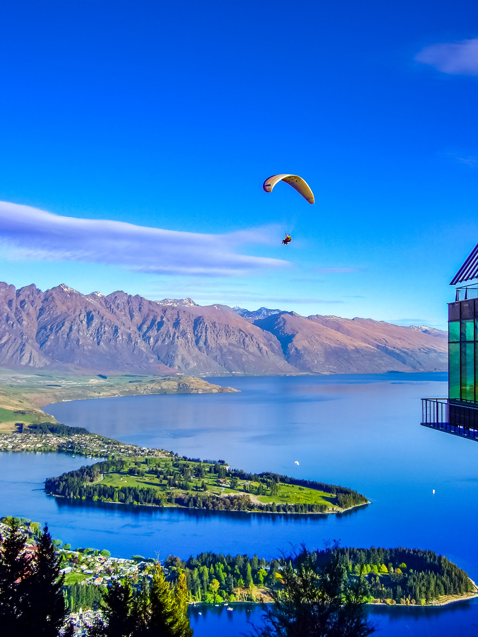 Fujifilm FinePix F30 sample photo. Paragliding (queenstown, new zealand) photography