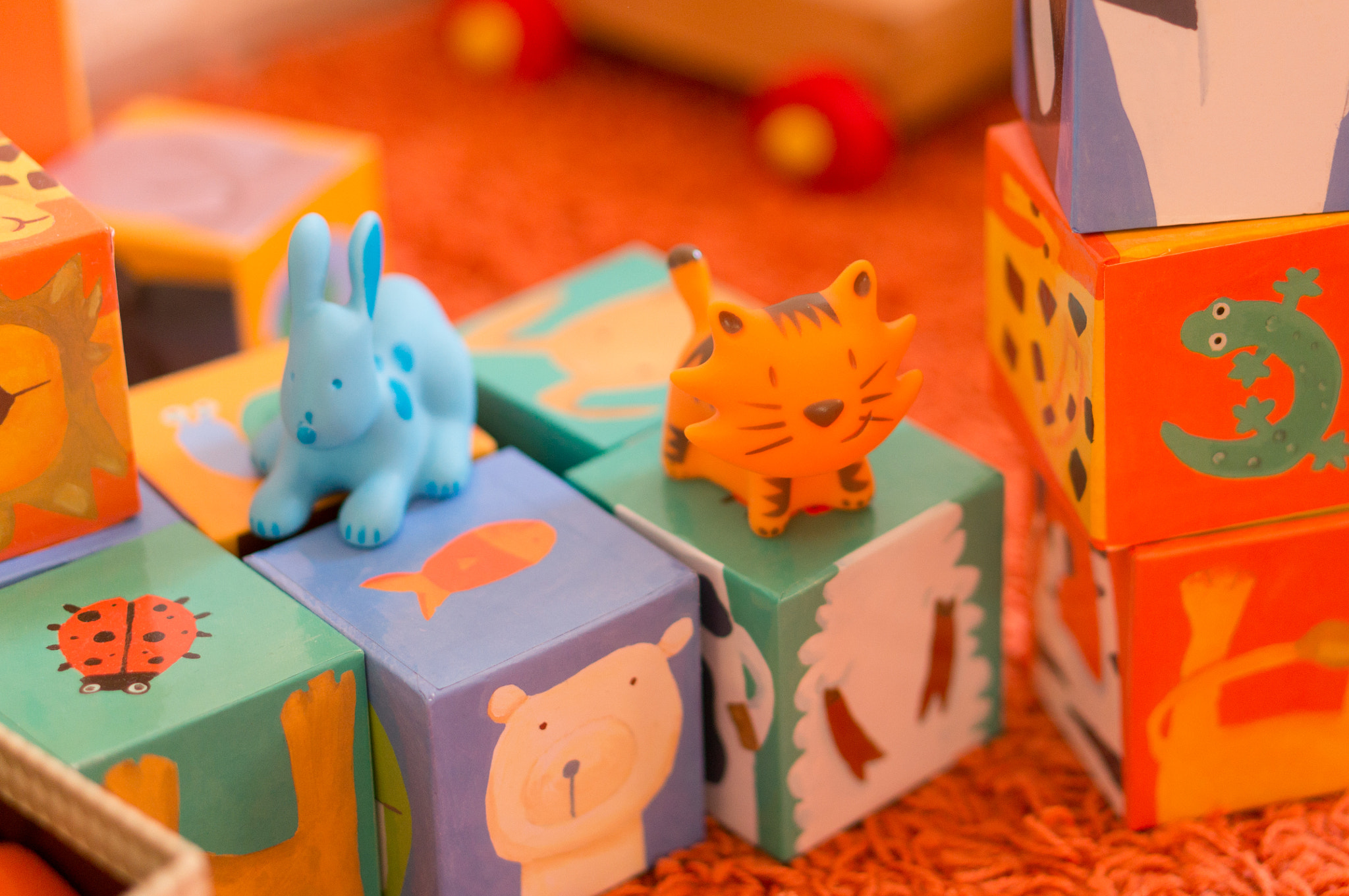 Sony Alpha NEX-5R + E 50mm F1.8 OSS sample photo. Toys photography