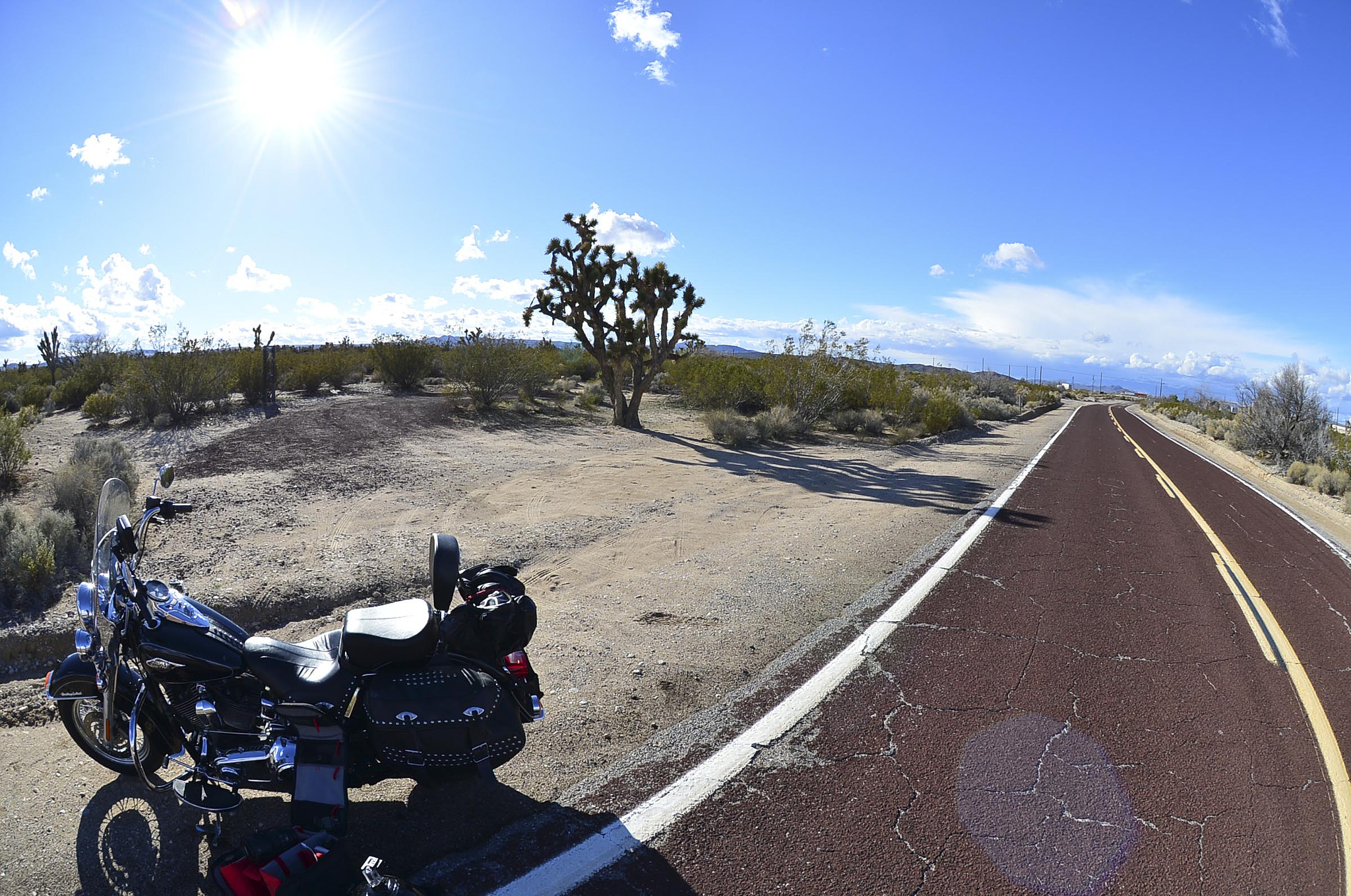 Nikon D4 + Nikon AF-S Nikkor 28mm F1.8G sample photo. My last american bike tour photography