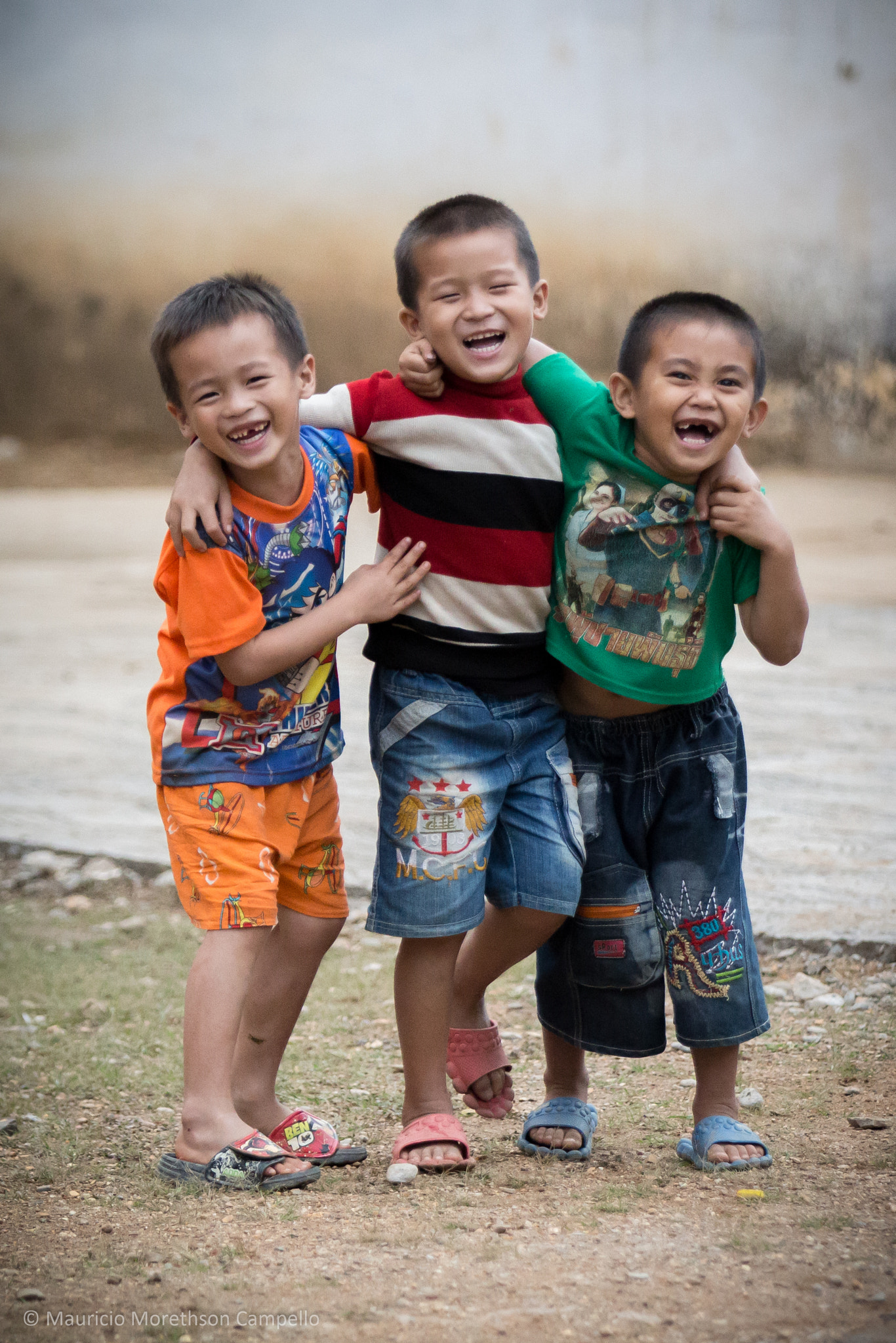Canon EF 70-200mm F2.8L IS II USM sample photo. Happy friends! photography