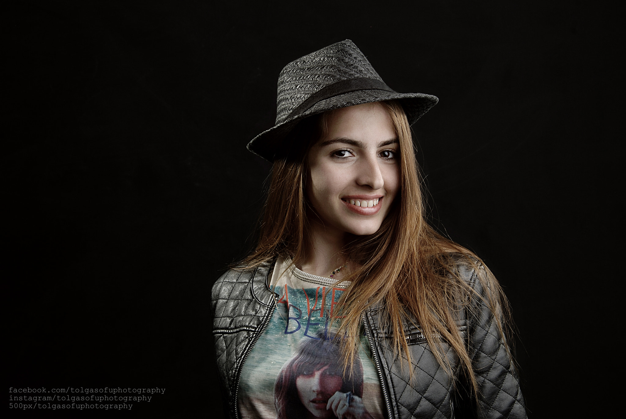 Nikon AF Nikkor 24-85mm F2.8-4D IF sample photo. Celebrate love photography