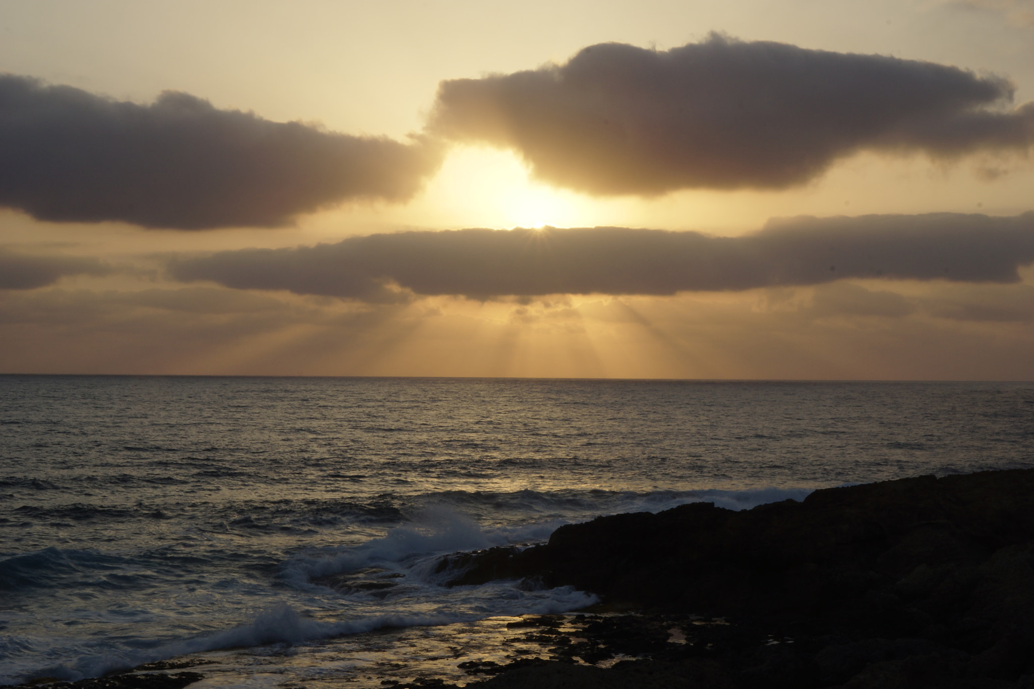 Sony SLT-A65 (SLT-A65V) sample photo. Sunset photography