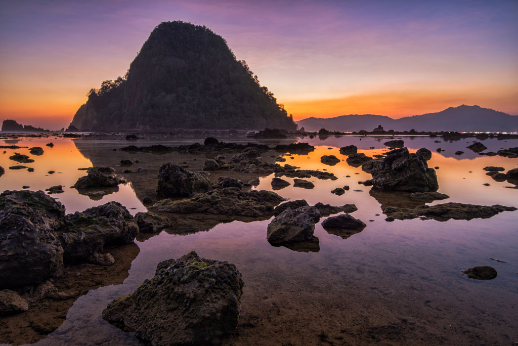 Dusk at Pulau Merah Beach by Kristianus Setyawan on 500px.com