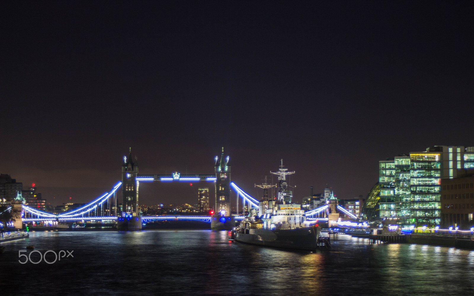 Canon EF 28-80mm f/3.5-5.6 USM IV sample photo. Tower bridge photography