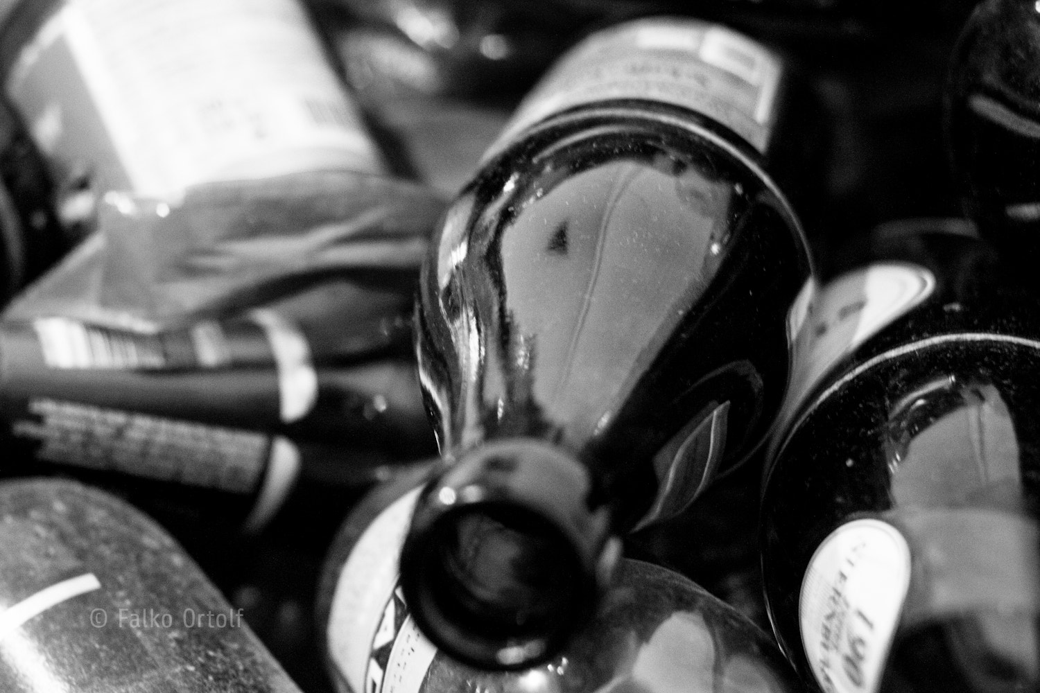 Canon EOS 600D (Rebel EOS T3i / EOS Kiss X5) + Canon EF 35mm F2 sample photo. Beer bottles photography