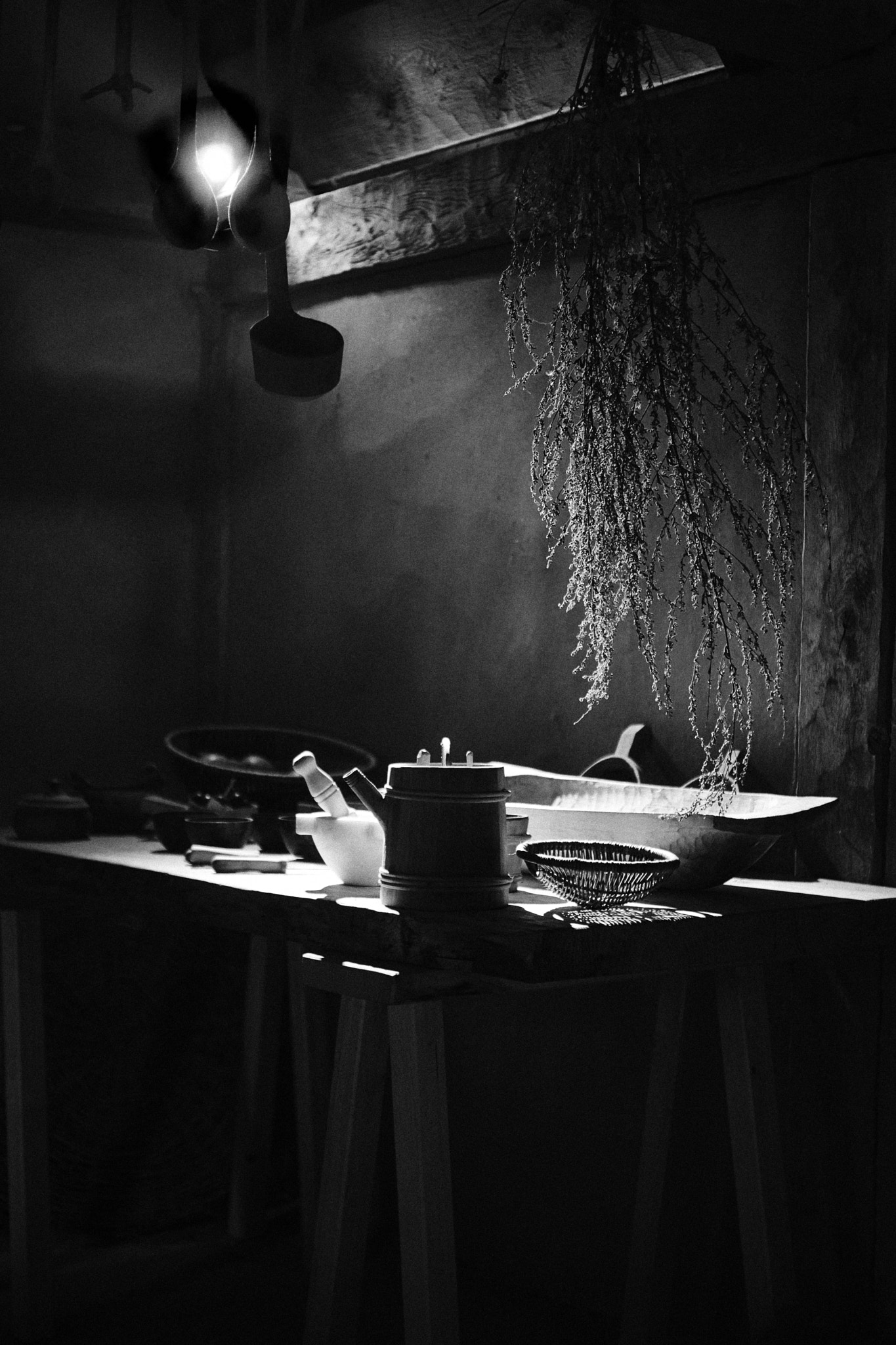 Sony ILCA-77M2 + Sony DT 35mm F1.8 SAM sample photo. Kitchen photography