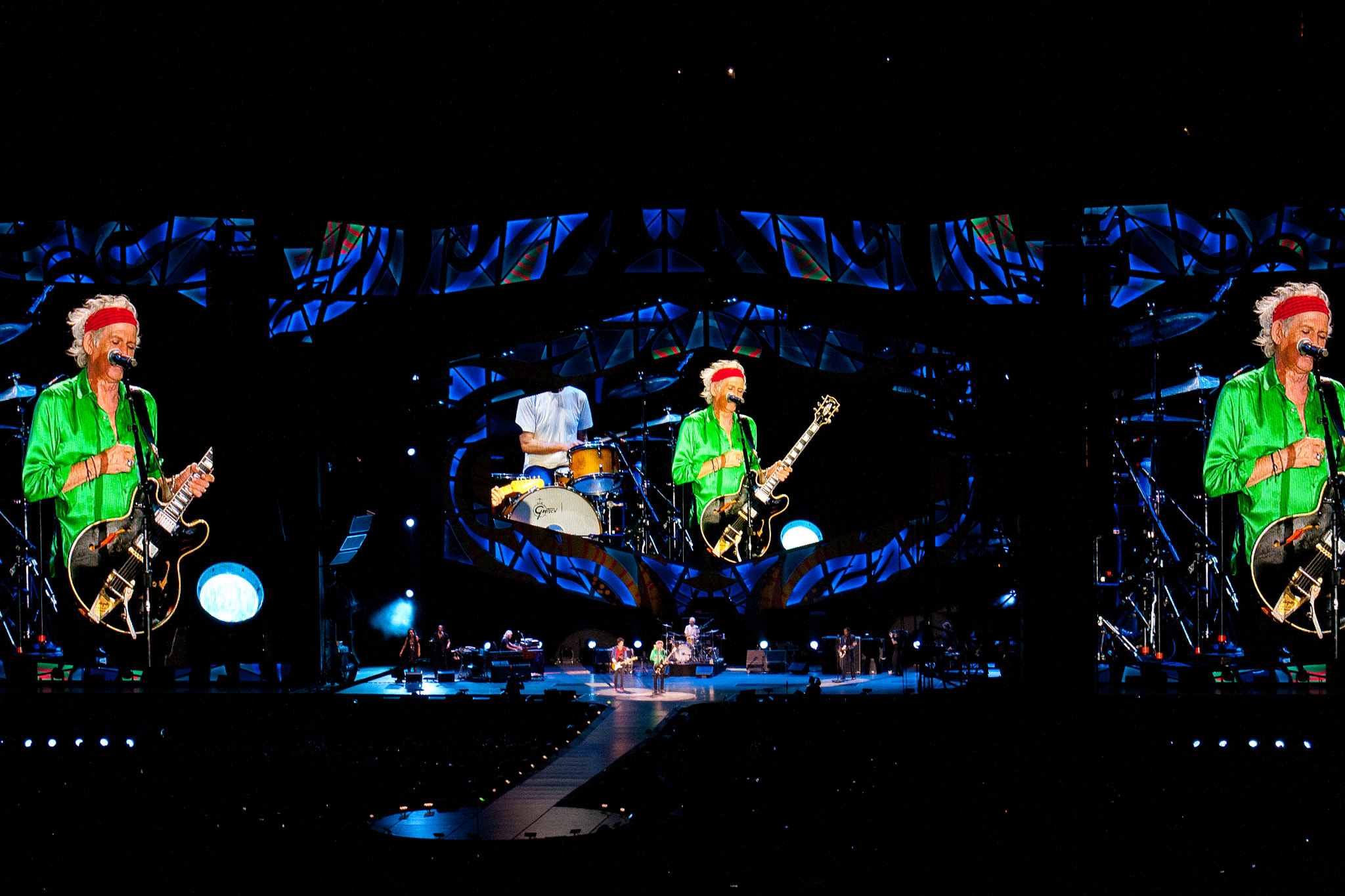 Canon EF 75-300mm f/4-5.6 USM sample photo. Keith richards rockin' ii photography