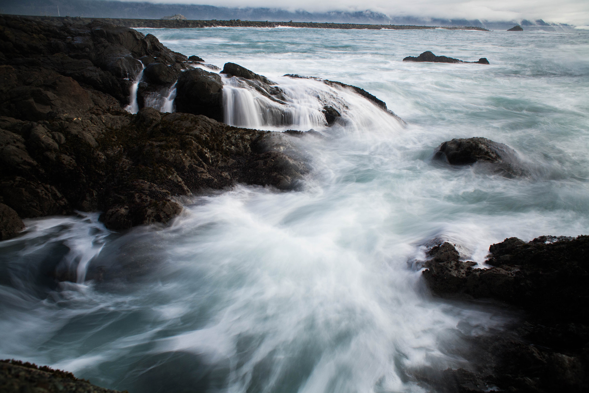 Canon EOS 5D + Canon EF 28mm F1.8 USM sample photo. Flow photography