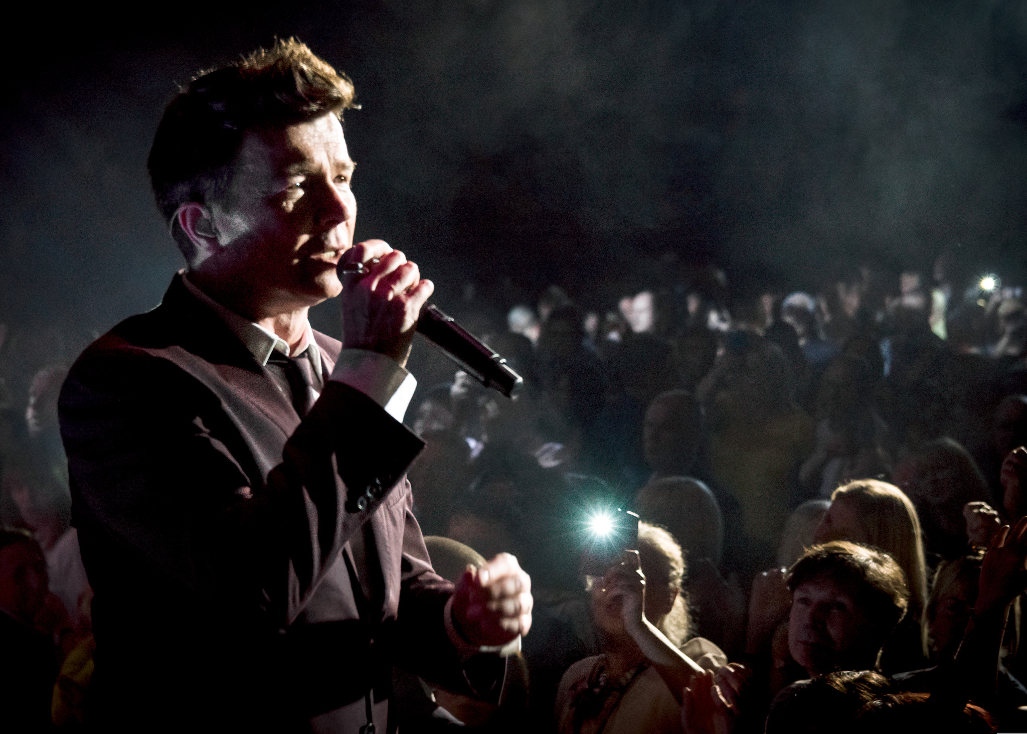 Sony SLT-A77 + 17-50mm F2.8 sample photo. Rick astley preston 2015 photography