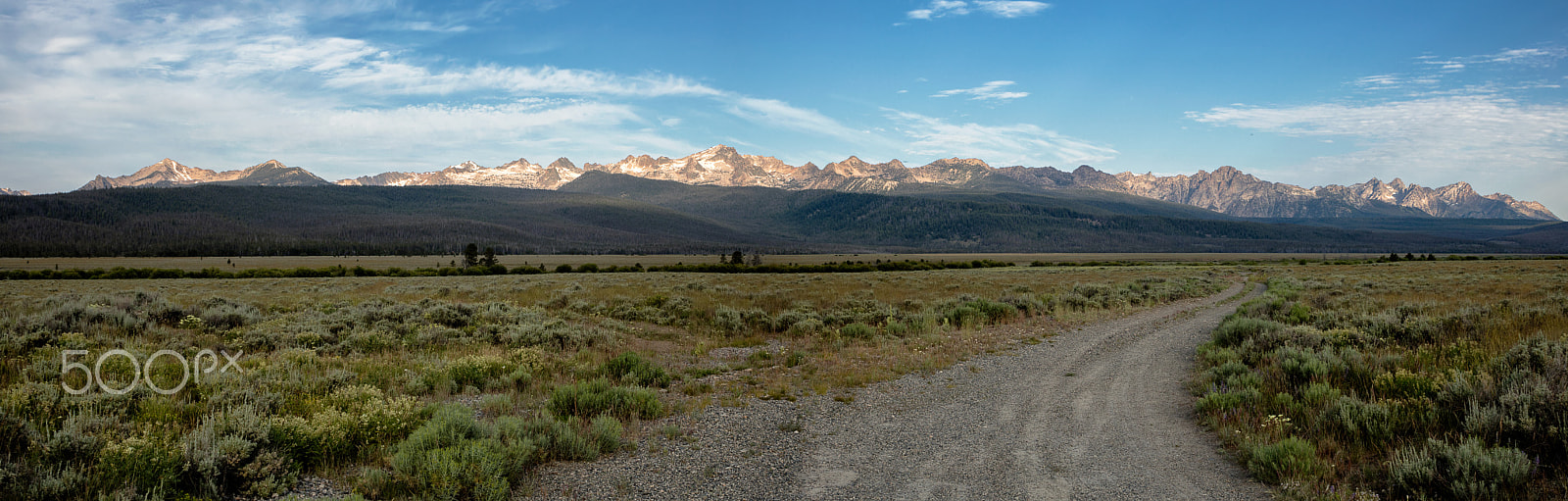 Canon EF 20-35mm F3.5-4.5 USM sample photo. Sawtooth mountain range panorama photography