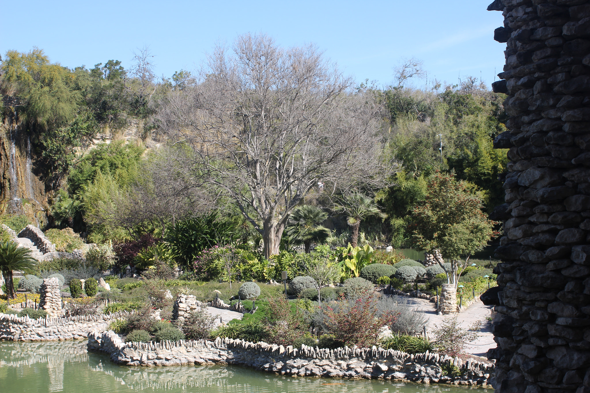 Canon EF 35-80mm f/4-5.6 sample photo. San antonio japanese tea gardens photography