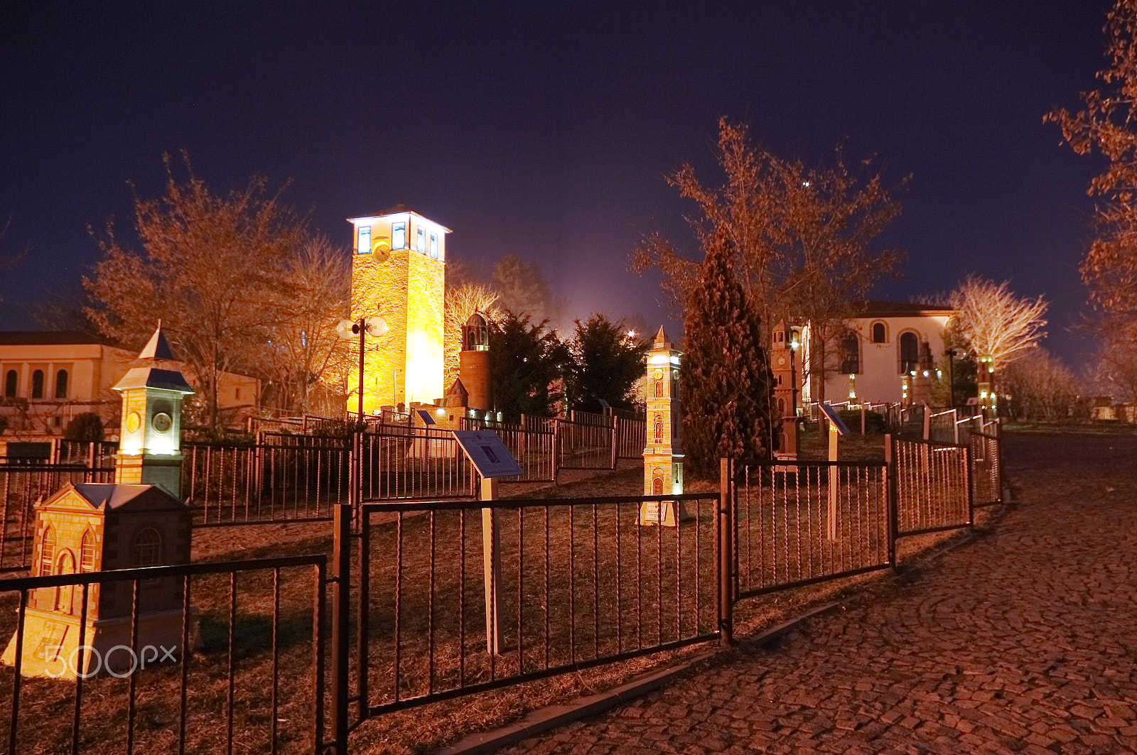 Pentax K-7 sample photo. Safranbolu saat kuesi photography