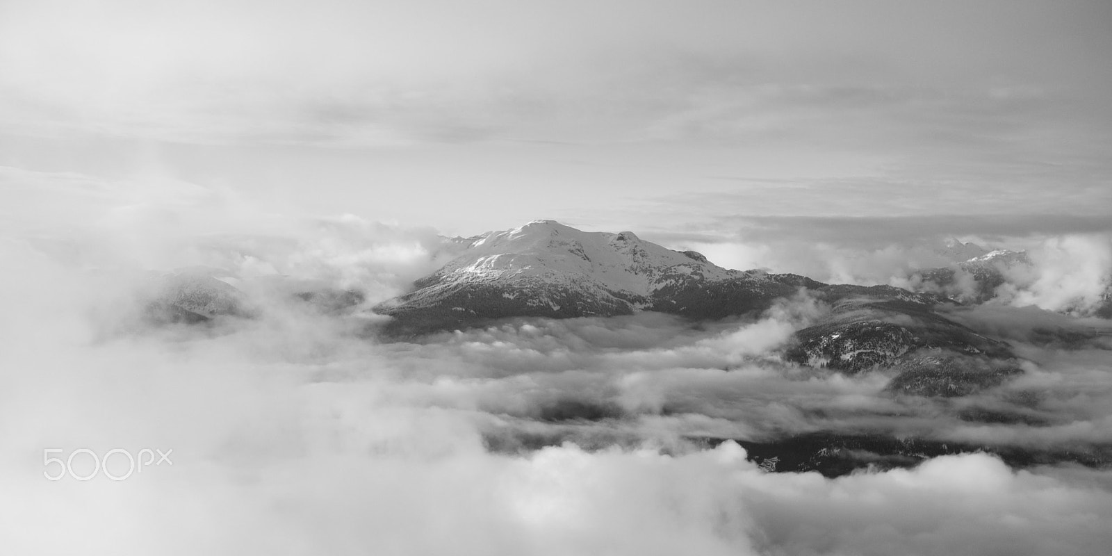 Panasonic Lumix DMC-GH4 + Panasonic Lumix G 20mm F1.7 ASPH sample photo. Rainbow mountain photography