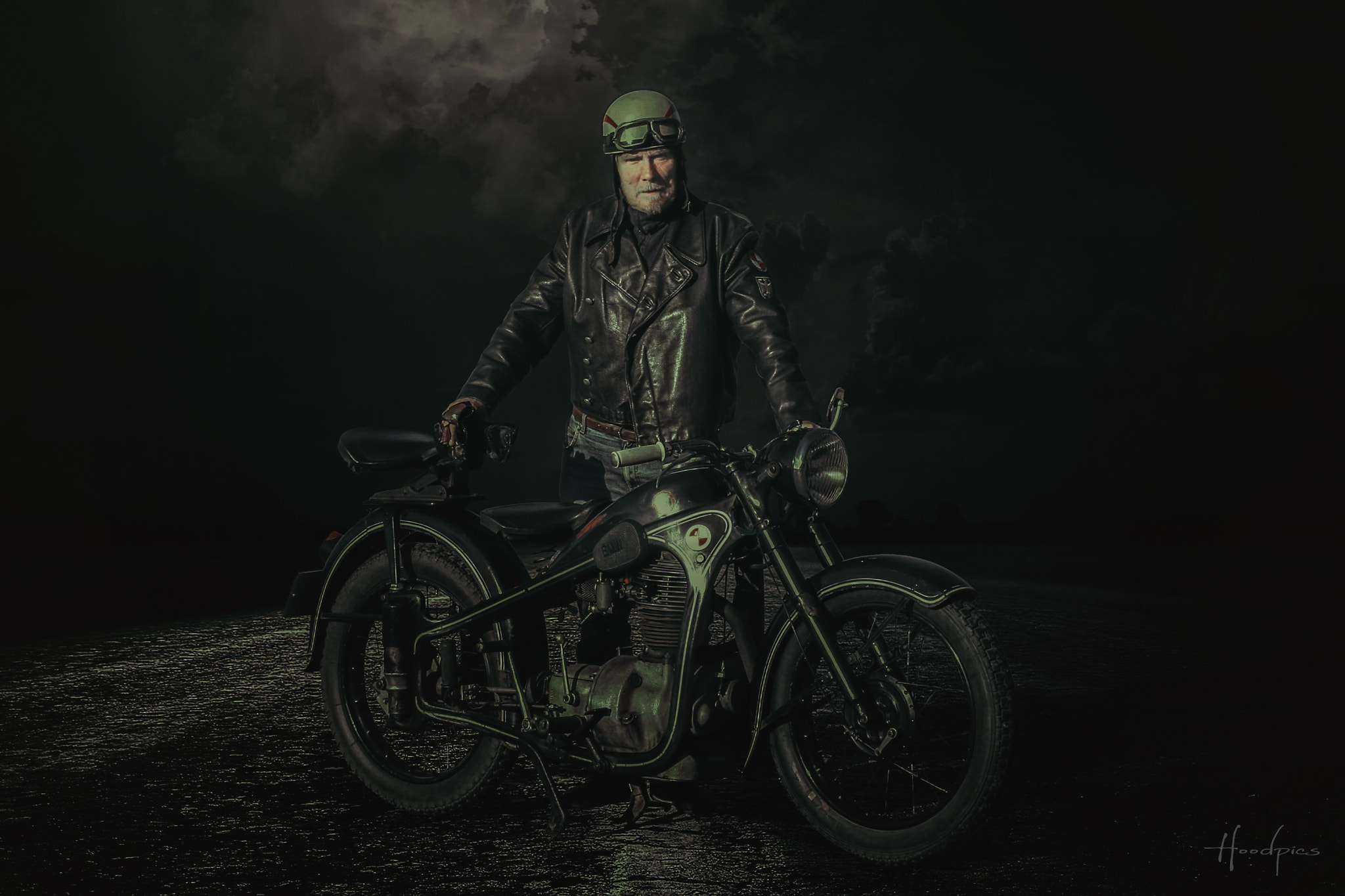 Canon EF 55-200mm F4.5-5.6 II USM sample photo. Easy rider photography