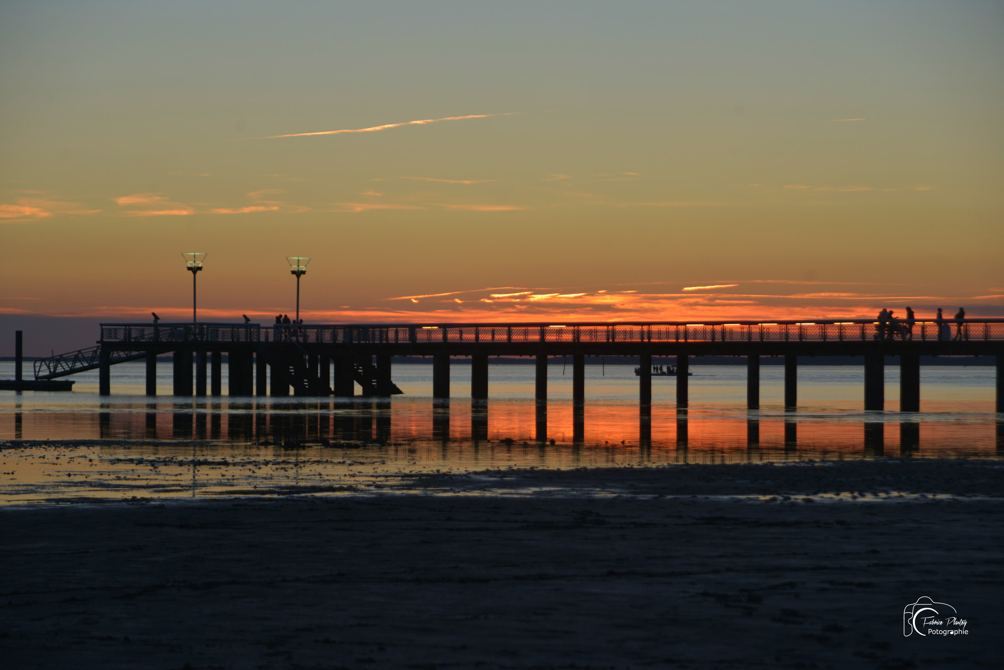 AF Zoom-Nikkor 24-120mm f/3.5-5.6D IF sample photo. Andernos les bains photography