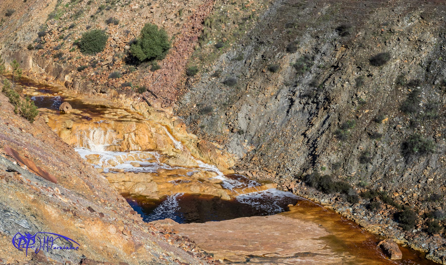 Canon EF 28mm F2.8 sample photo. El rio tinto. zarandas - naya. minas de riotinto. photography