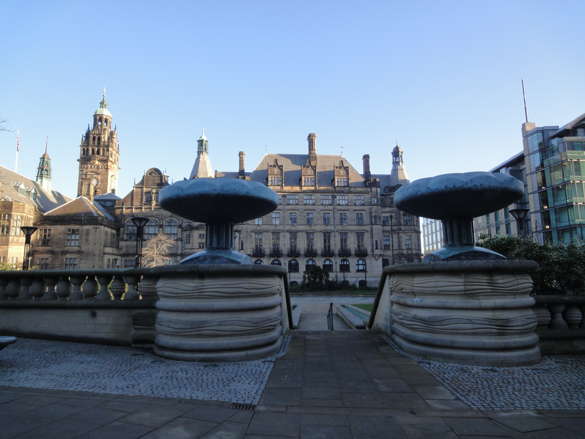 Sony DSC-WX5 sample photo. Sheffield peace gardens/town hall photography