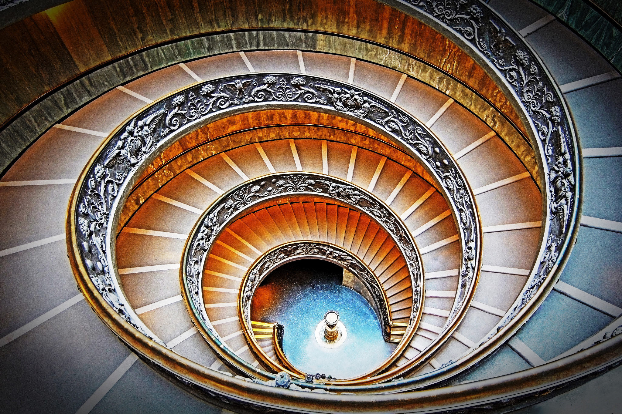 Canon EF 14mm F2.8L II USM sample photo. Stairs photography
