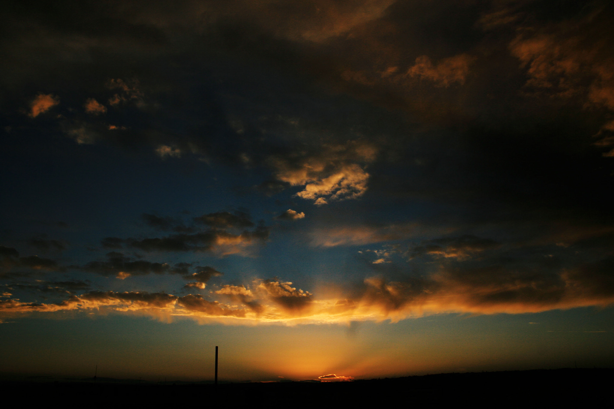 Canon EF-S 18-55mm F3.5-5.6 sample photo. Cold sunset photography