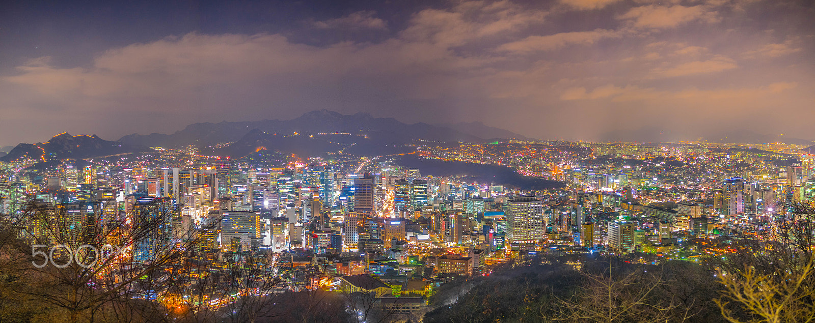 Panasonic Lumix DMC-GM5 + Panasonic Leica DG Summilux 25mm F1.4 II ASPH sample photo. Nseoul tower photography