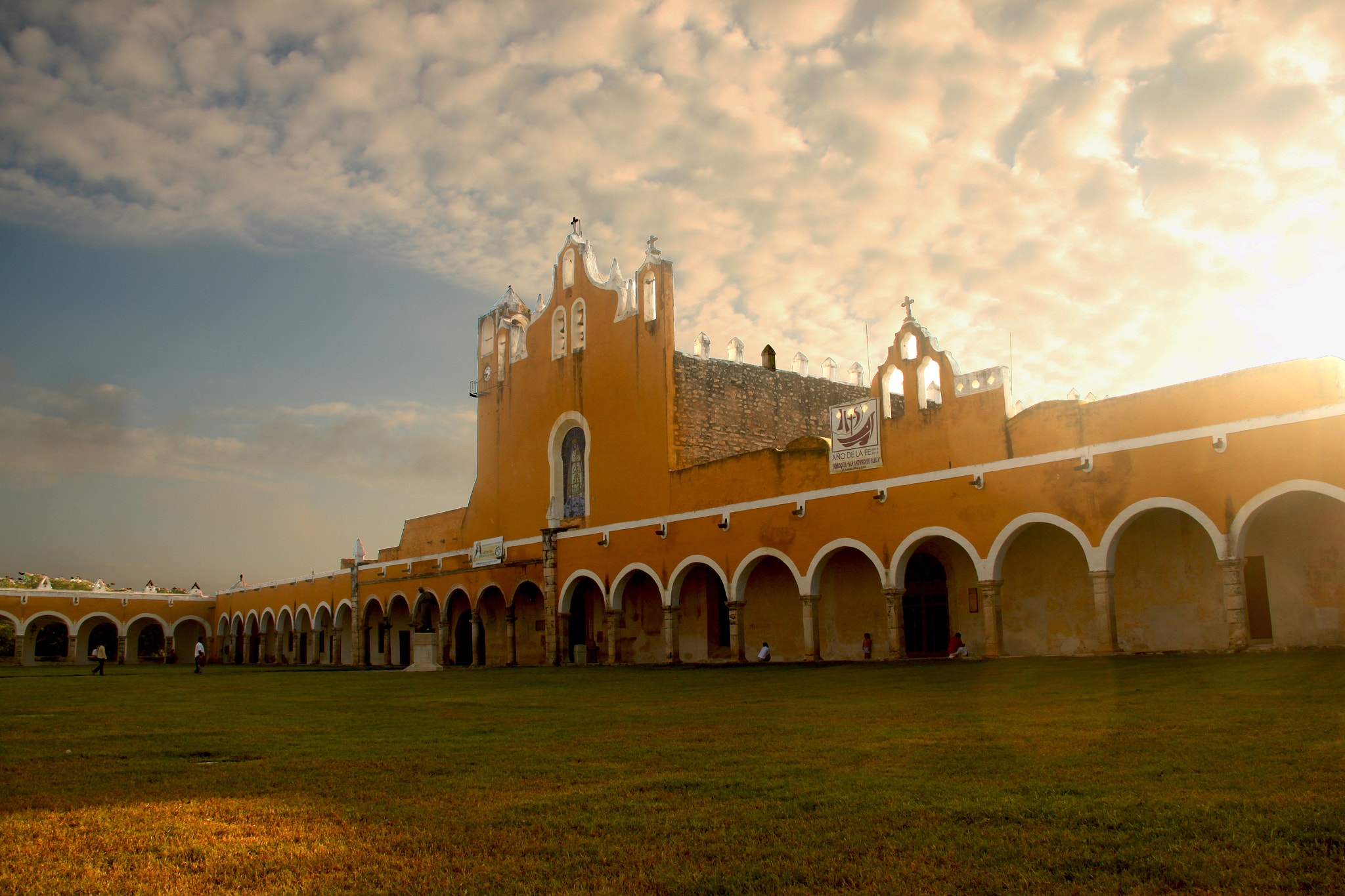 Canon EOS 500D (EOS Rebel T1i / EOS Kiss X3) sample photo. Izamal photography