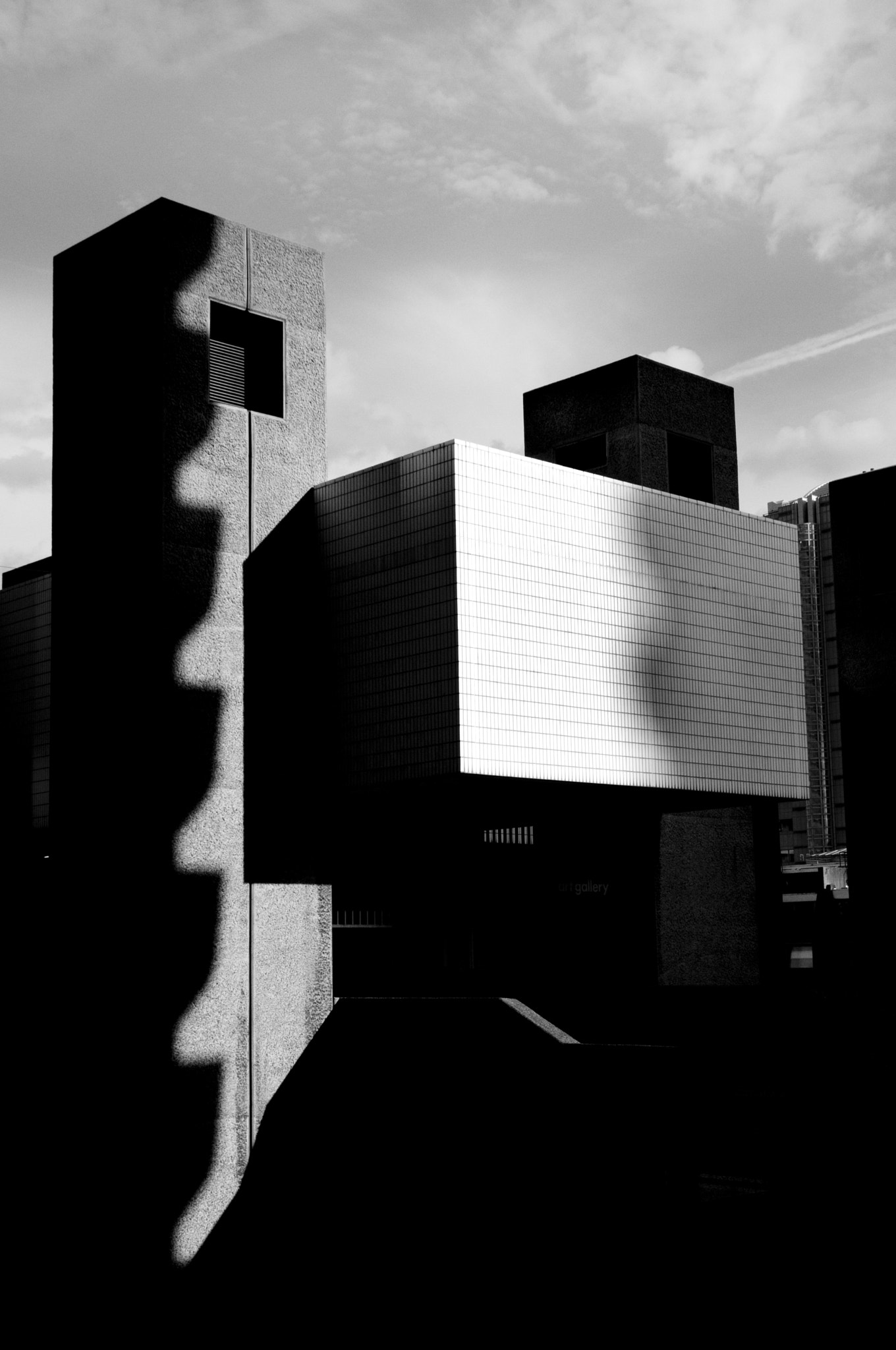 Sigma 18-125mm F3.8-5.6 DC OS HSM sample photo. A brutal cast photography