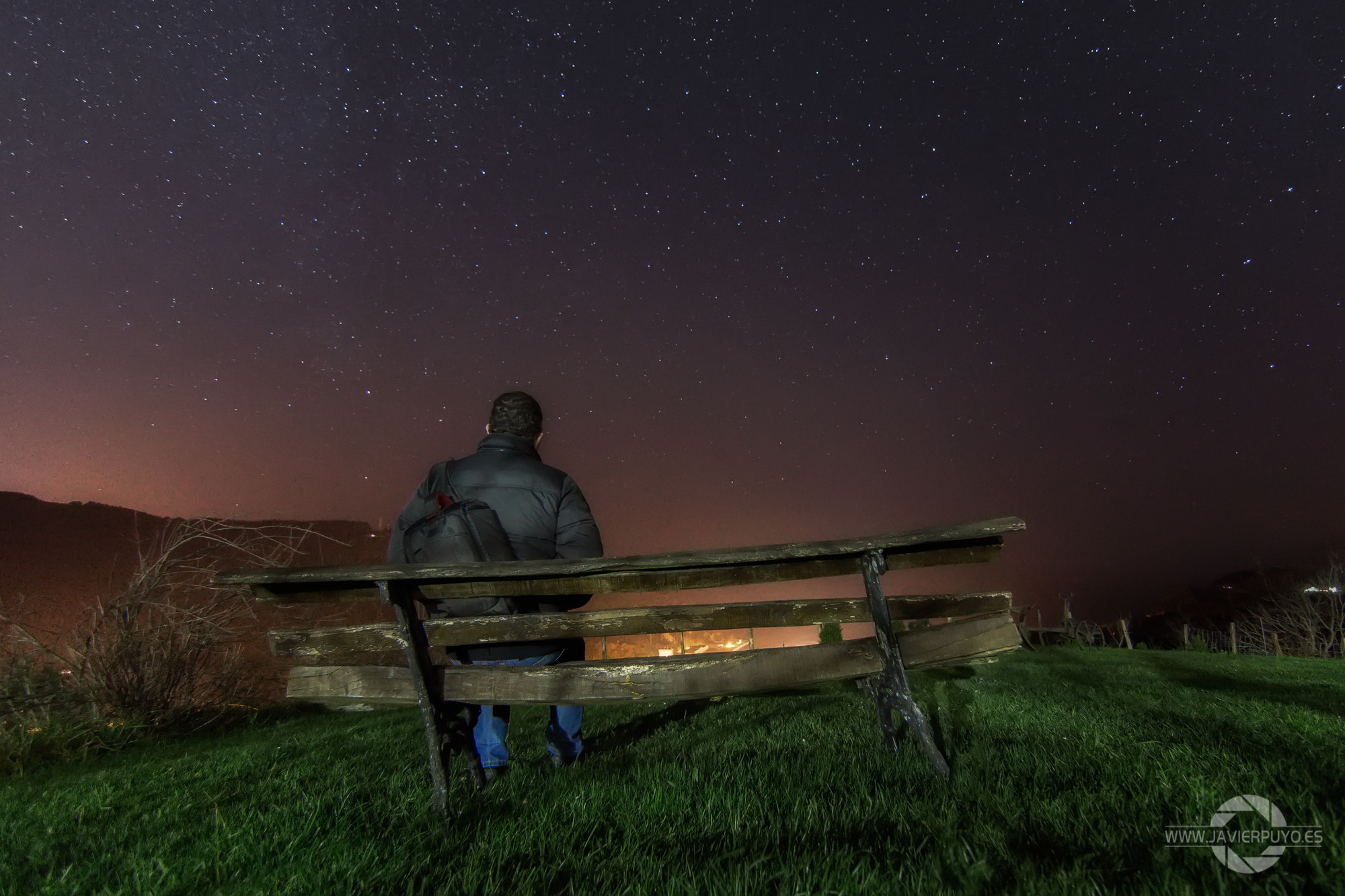 Sony SLT-A65 (SLT-A65V) + 20mm F2.8 sample photo. Sentado bajo las estrellas photography