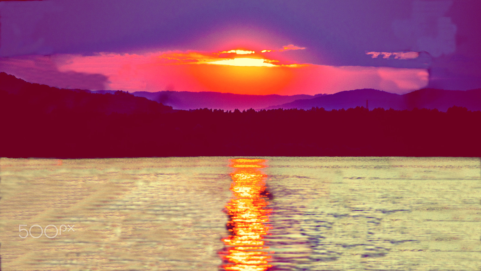 Sony 75-300mm F4.5-5.6 sample photo. Sonnenuntergang auf der donau photography