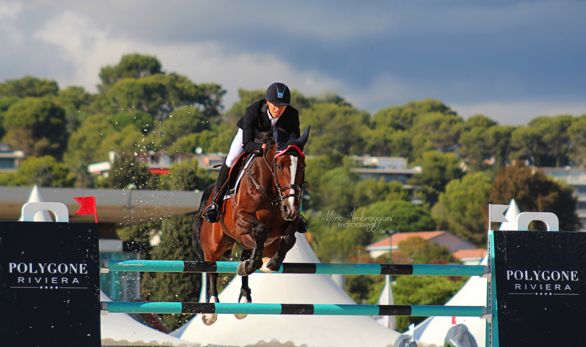 Canon EF 100-300mm F4.5-5.6 USM sample photo. Csi 3* / some portrait photography