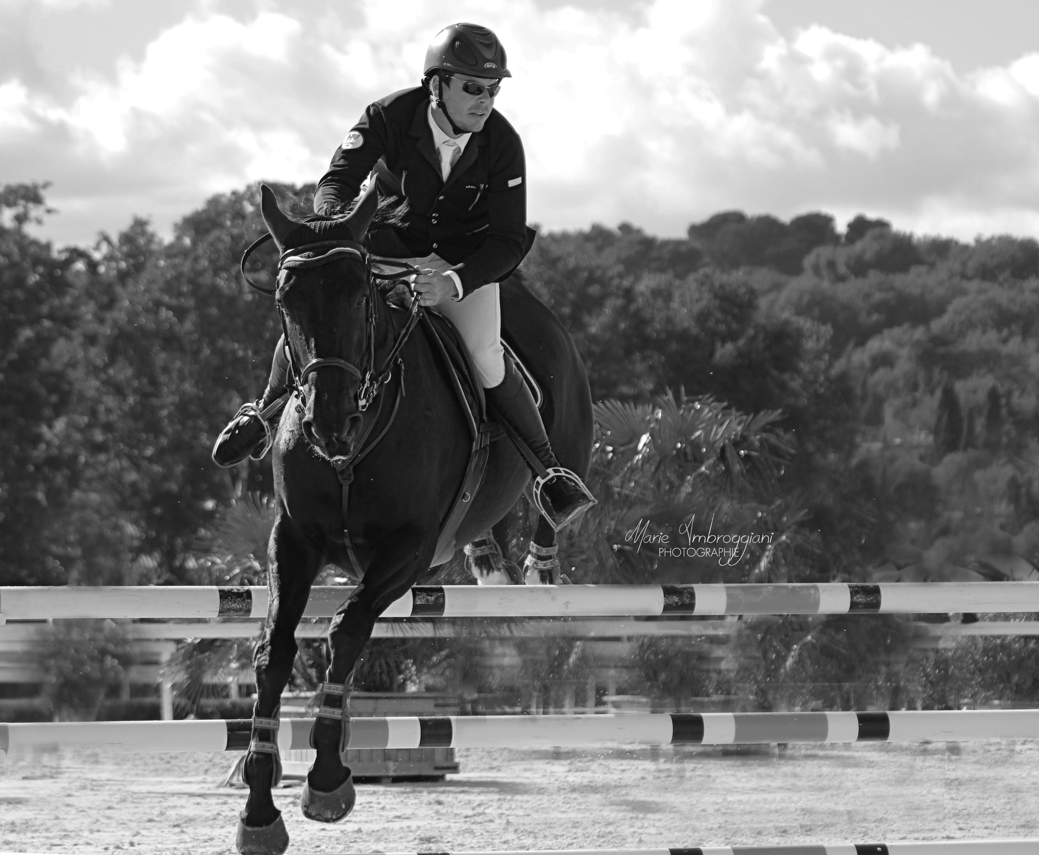 Canon EF 100-300mm F4.5-5.6 USM sample photo. Csi 3* / some portrait photography