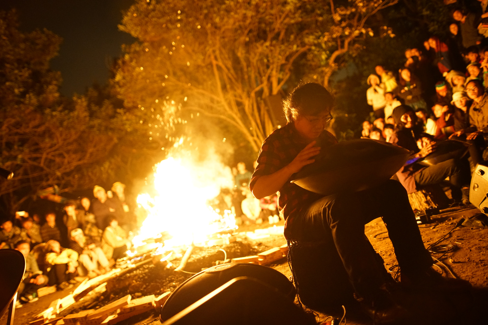 Sony a7R II + Sigma 24mm F1.4 DG HSM Art sample photo. 草民音樂營 grasscamp 2016 day 2 營火場 campfire area photography