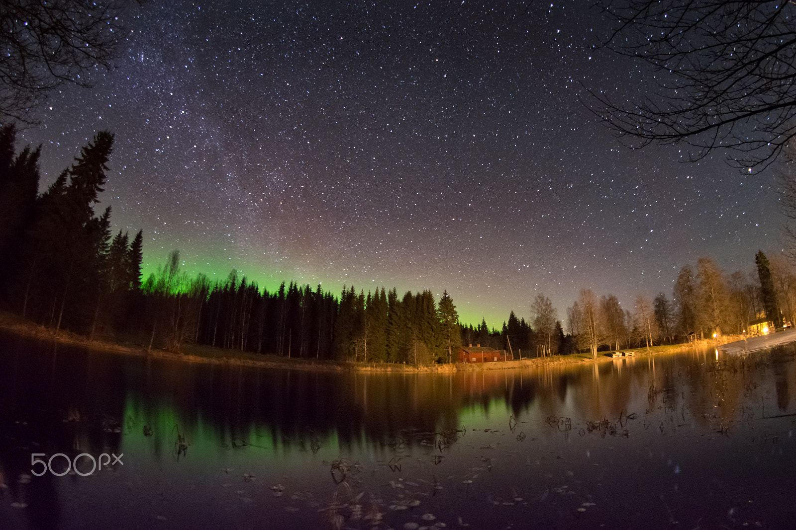 Nikon D5300 + Samyang 8mm F3.5 Aspherical IF MC Fisheye sample photo. Sweden aurora photography