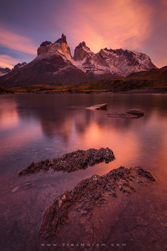 16-35mm F2.8 sample photo. Sunrise at the cuernos photography