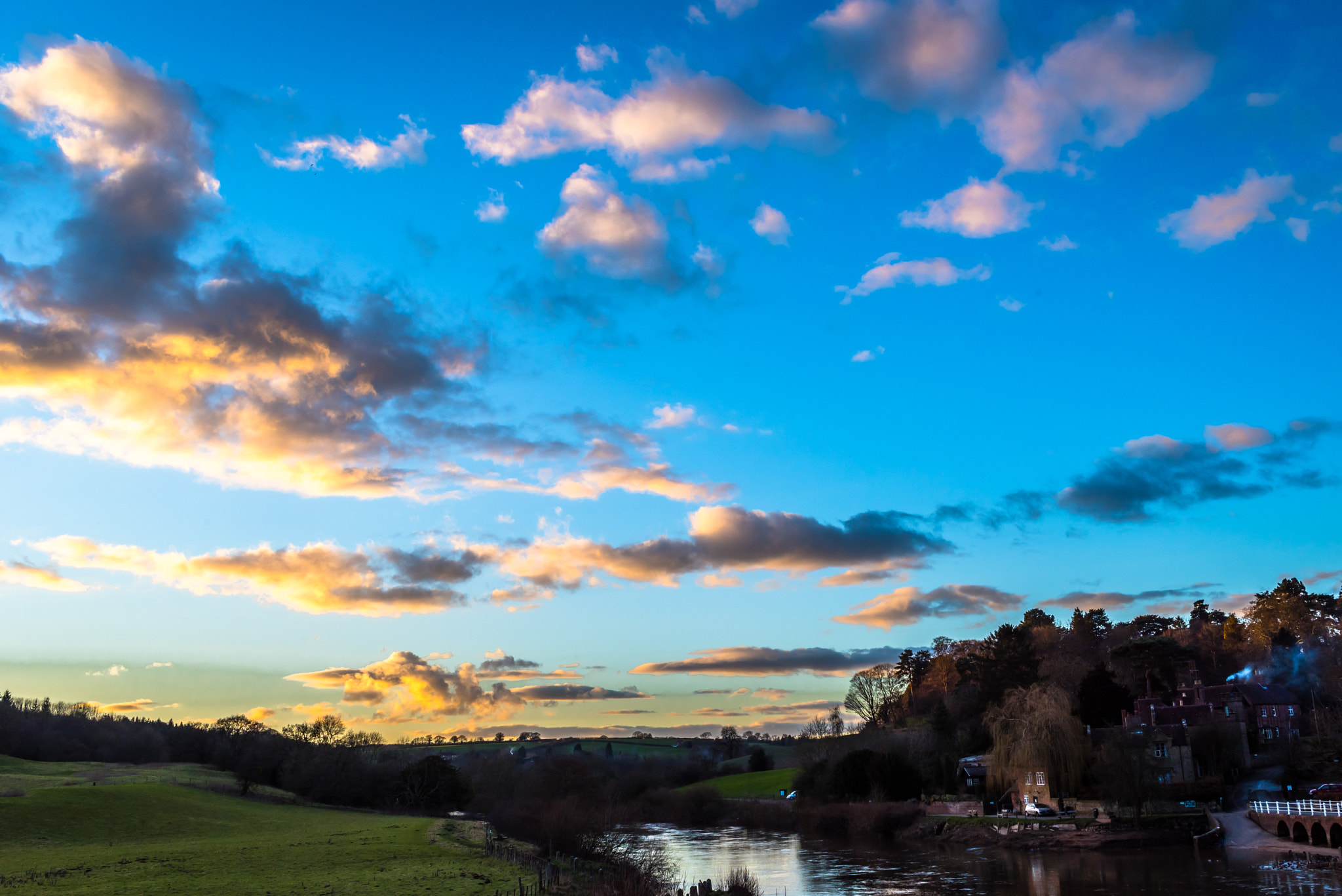 Nikon D750 + ZEISS Distagon T* 35mm F2 sample photo. Sunset over arley photography