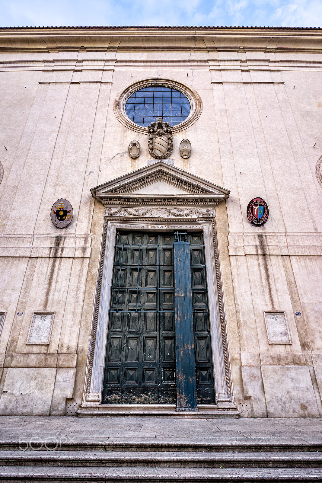 Sony a7 II + FE 21mm F2.8 sample photo. Santa maria sopra minerva - facciata photography