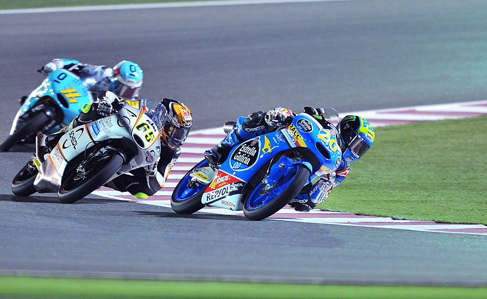 Nikon D3S + Nikon AF-S Nikkor 400mm F2.8D ED-IF II sample photo. Moto2 grand prix photography