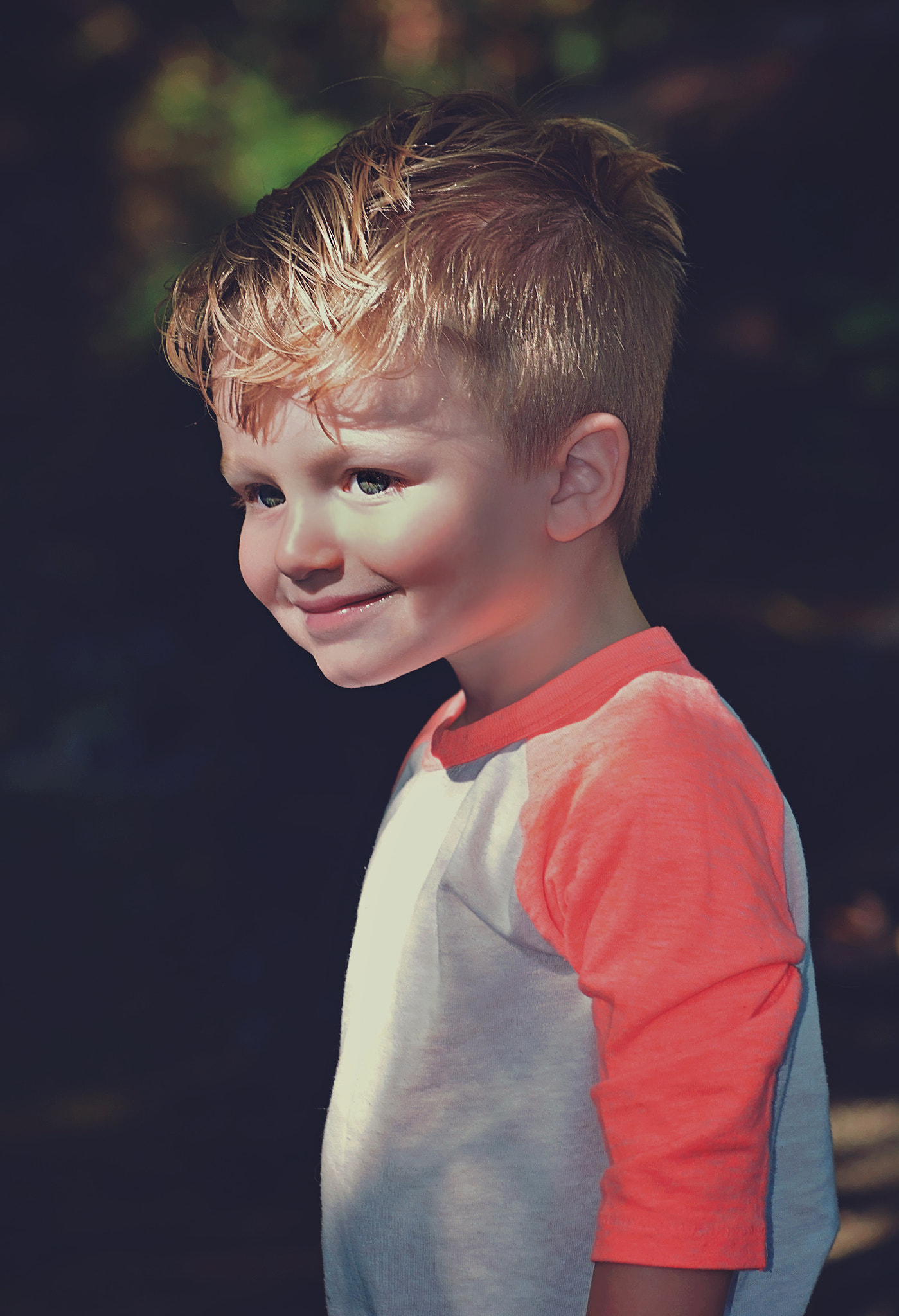 Nikon D7100 + Nikon AF-S Nikkor 28mm F1.8G sample photo. A toddler at the creek photography