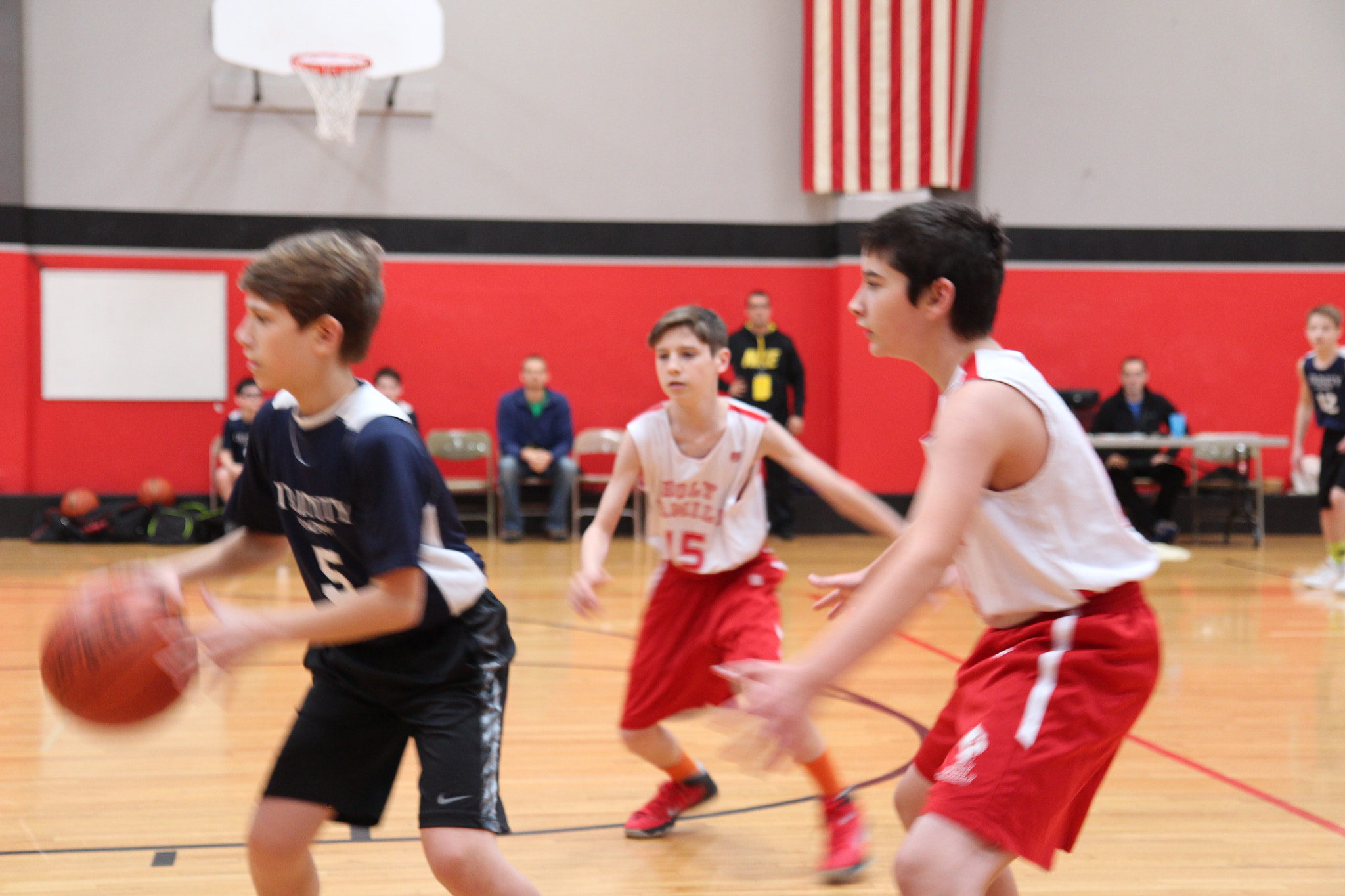 Canon EOS 650D (EOS Rebel T4i / EOS Kiss X6i) sample photo. Jr high game-feb 6 photography