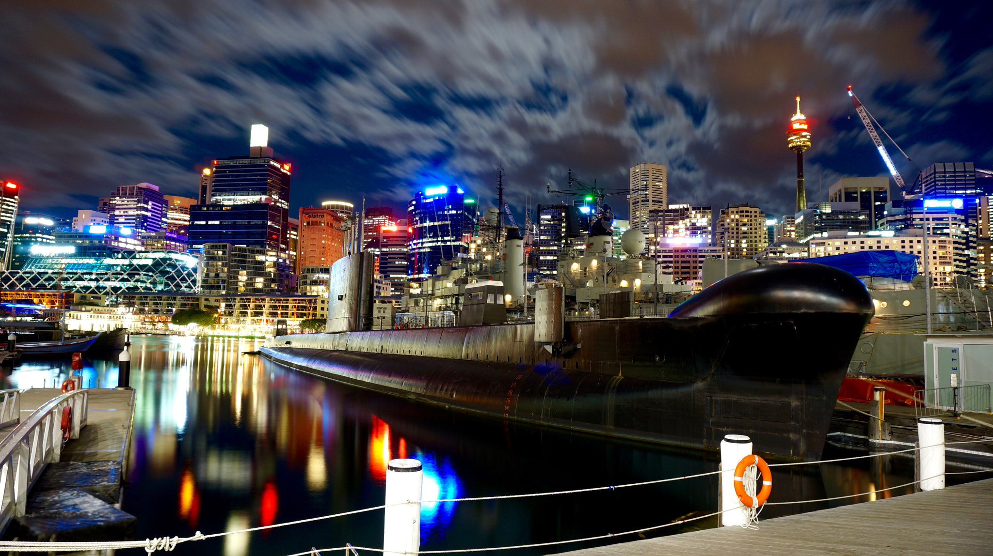 Sony Alpha NEX-5R + Sony E 18-50mm F4-5.6 sample photo. Submarine in the city photography