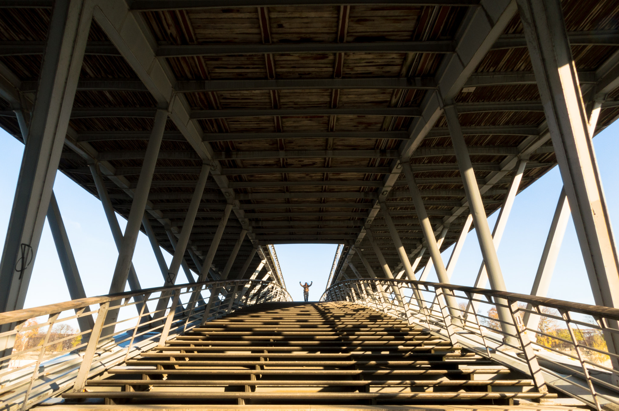 Nikon AF DX Fisheye-Nikkor 10.5mm F2.8G ED sample photo. Triumph under the bridge 2 photography